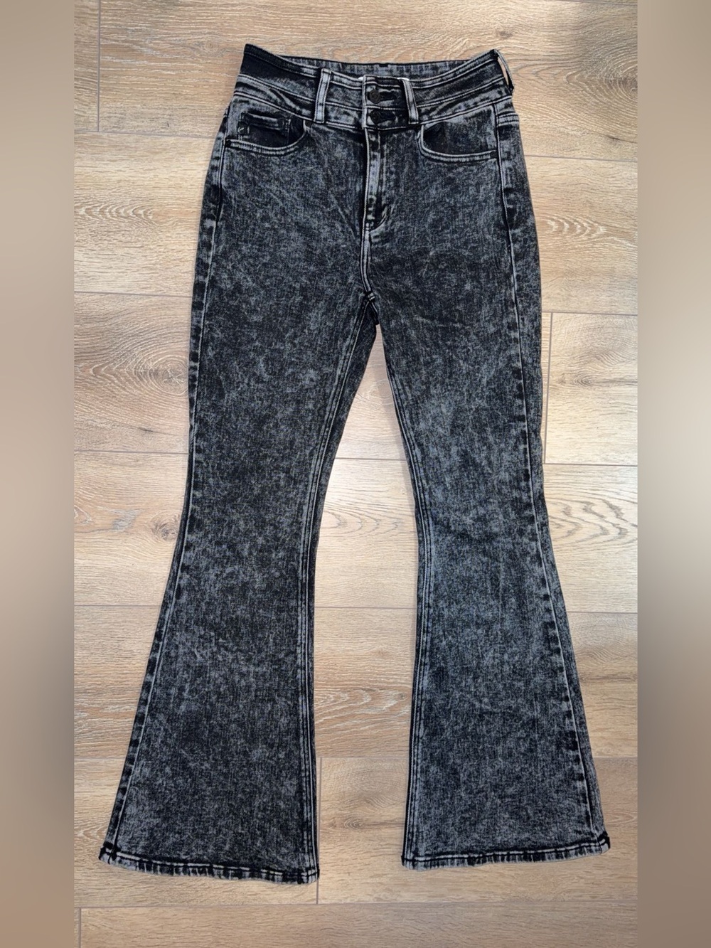 KanCan Black Acid Wash High Rise Flare Jeans Size 5/26